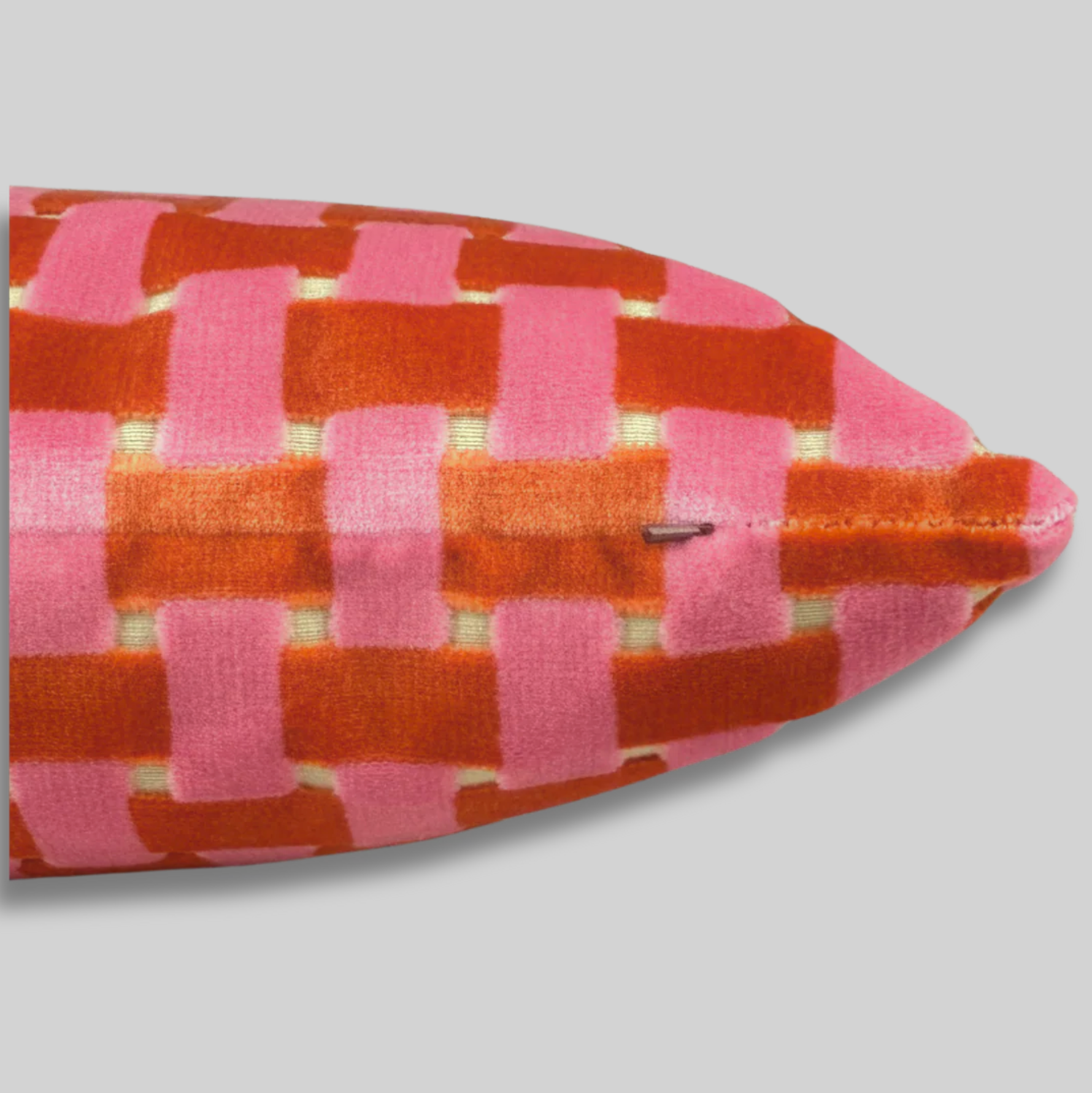 Gwen Pillow - Candy