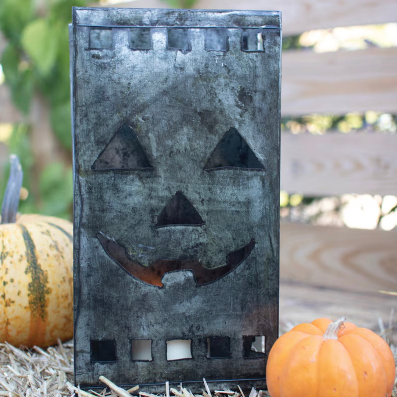 TIN BAG JACK-O-LANTERN LUMINARY
