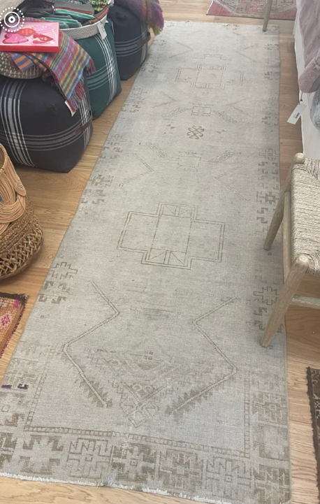Vintage Rug 10.4x3