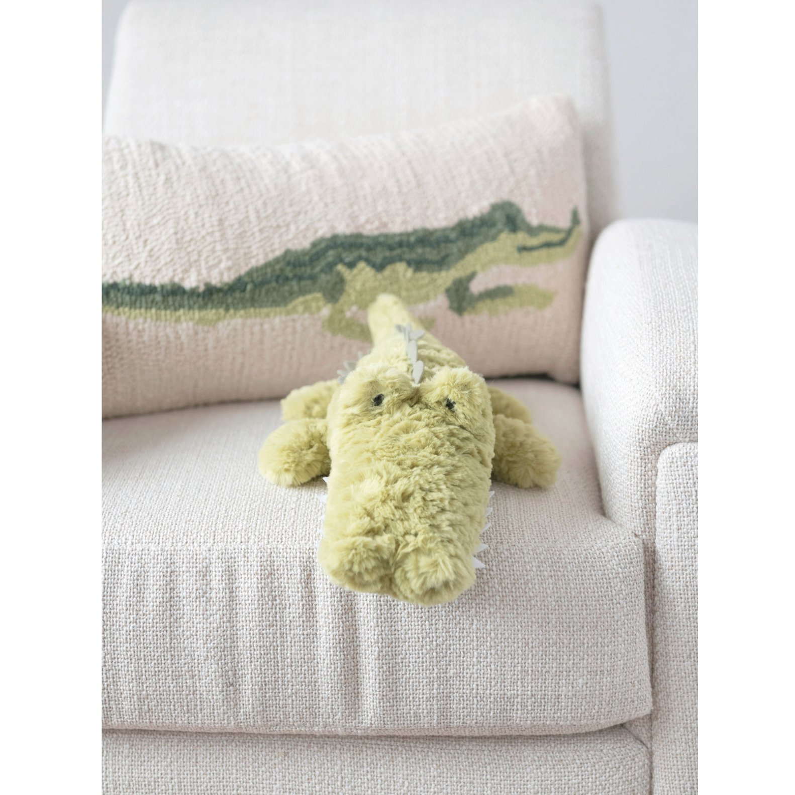 19"L x 9"W Polyester Plush Alligator, Green