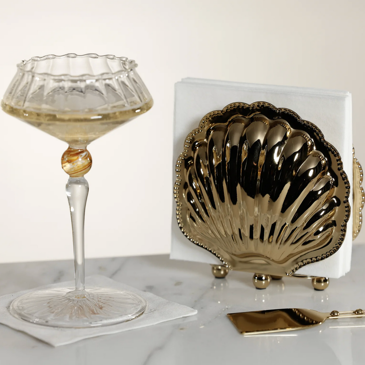 Cap Ferrat Fan Shell Napkin Holder, Polished Gold