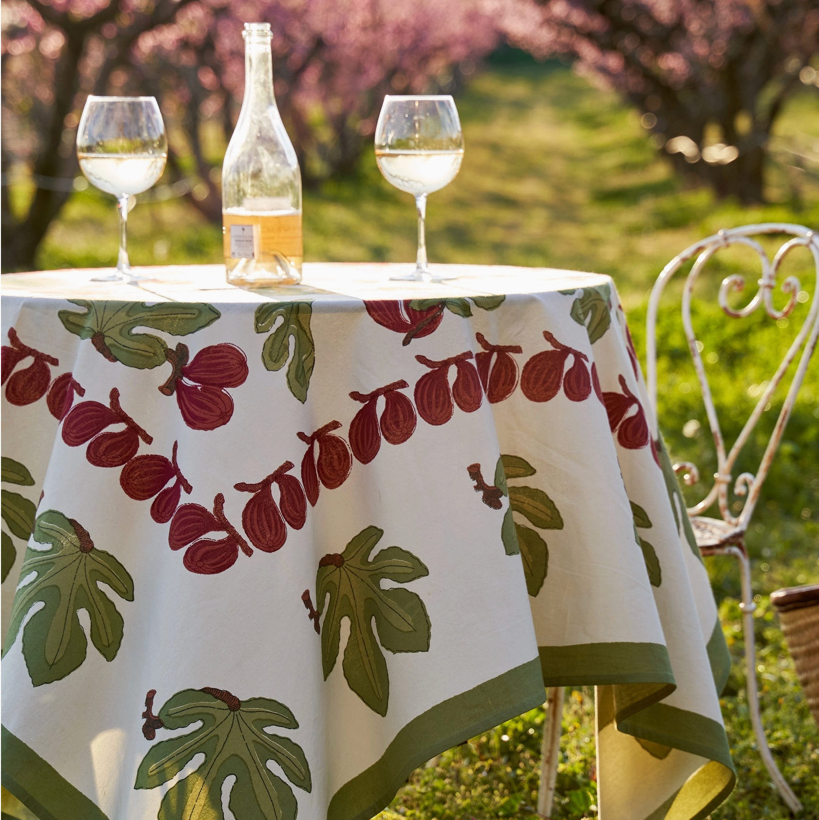 Fig Red & Green French Tablecloth