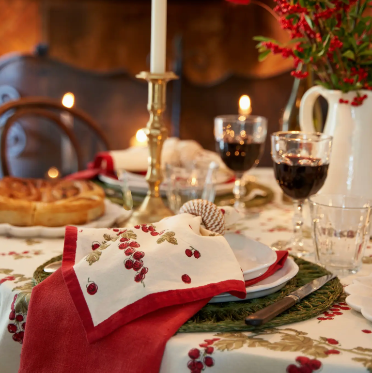 S/6 Gooseberry Red & Green Napkin